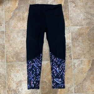 NWOT Gaiam Watercolor 3/4 Ankle Leggings
